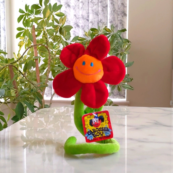 NWT. Soft Fabric Toy. - Picture 1 of 3